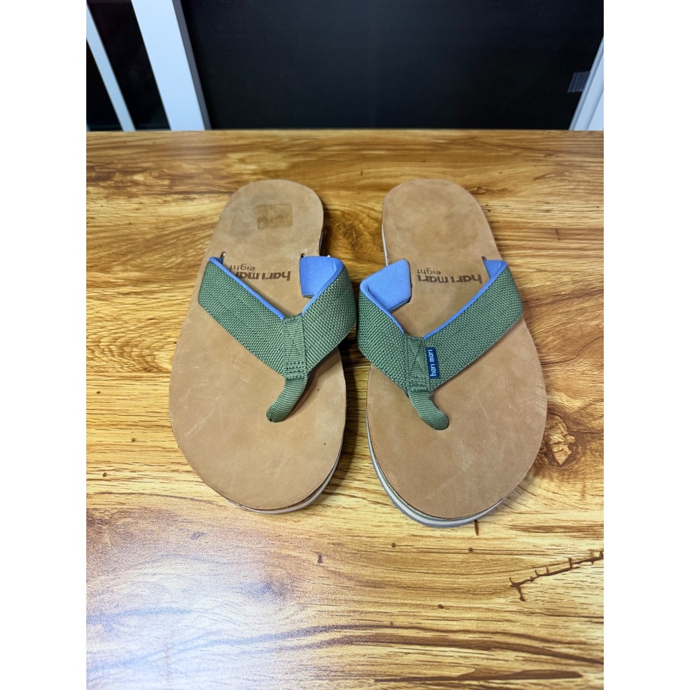Hari Mari Fields Men's Flip Flops Green Tan Leather Footbed Sandals Size 8